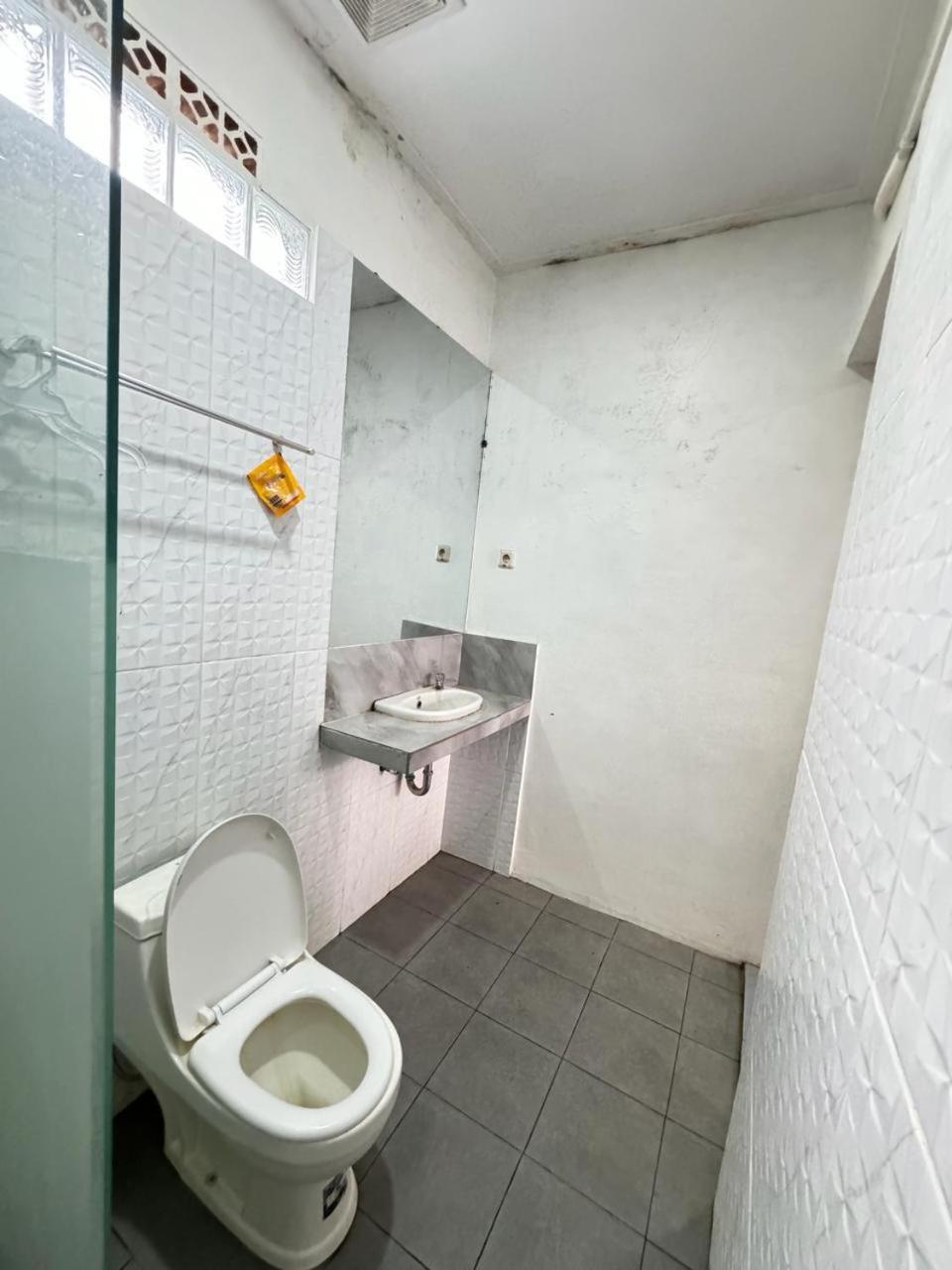 Fakhira Residence Hotel チアンジュール エクステリア 写真