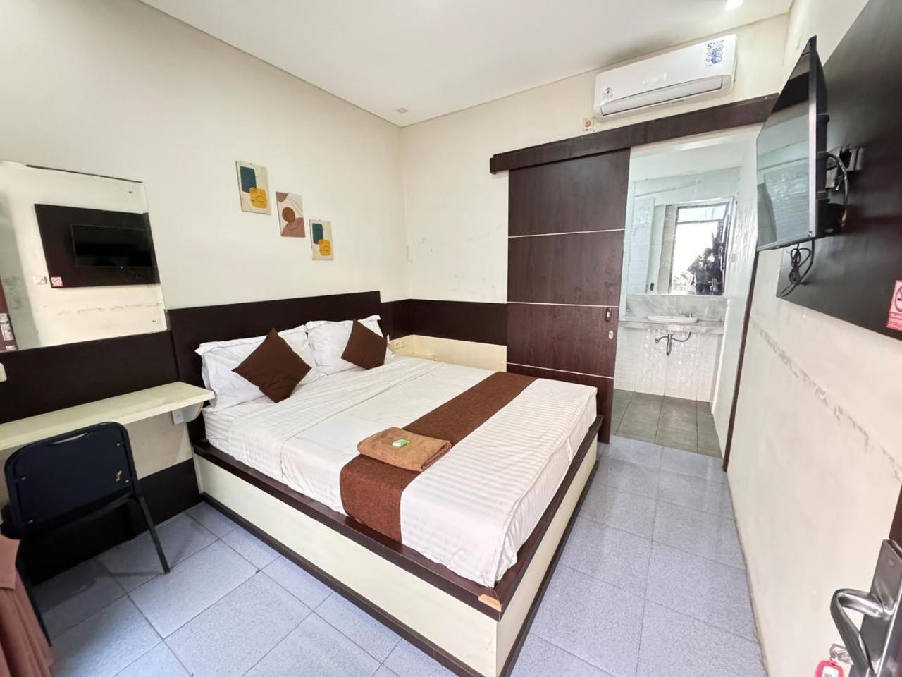 Fakhira Residence Hotel チアンジュール エクステリア 写真
